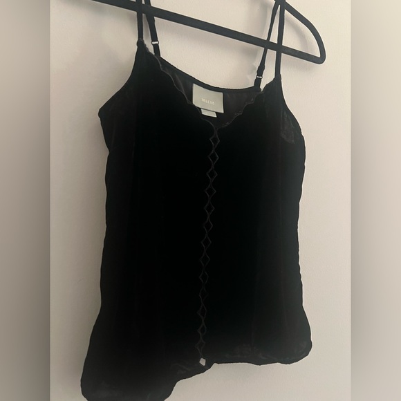 Maeve Tops - Maeve Anthropologie Black Scalloped Camisole Tank Top XS Adjustable Straps